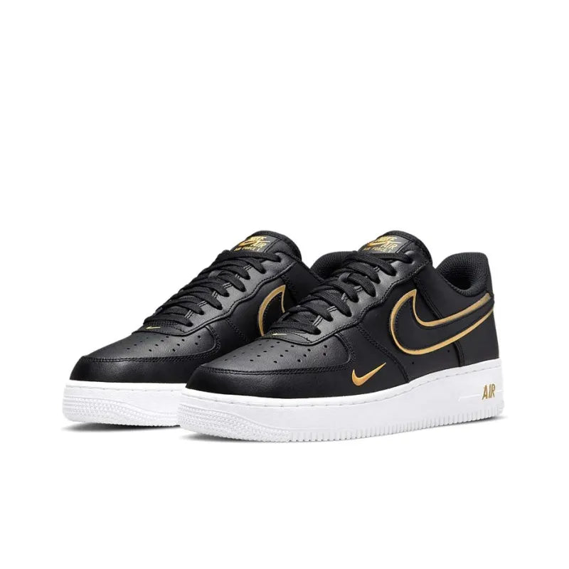 حذاء Nike Air Force 1' 07 LV8 Low باللون الأسود المعدني الذهبي